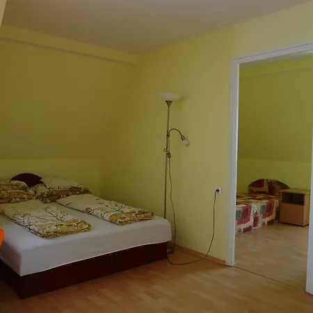 Valentina Apartmanhaz *